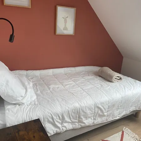 Spacieux Et Confortable Proche De La Fleche - Fr-1-410-471 * Villaines-sous-Malicorne